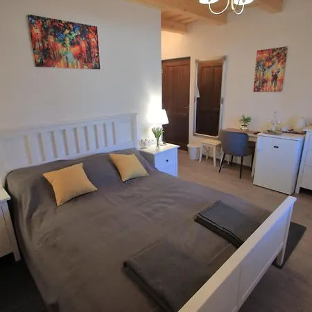 住宿加早餐酒店 A Tornacos Panzio Kéthely