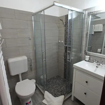 A Tornacos Panzio 住宿加早餐酒店