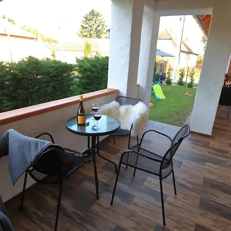 A Tornacos Panzio 4* Kéthely